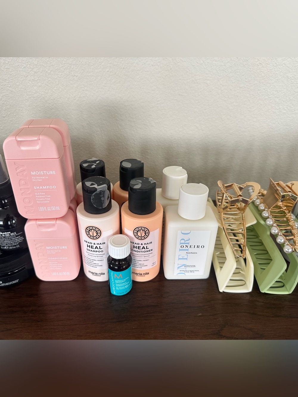 35 Piece Luxury Hair Care Bundle, NWT - Picture 3 of 8